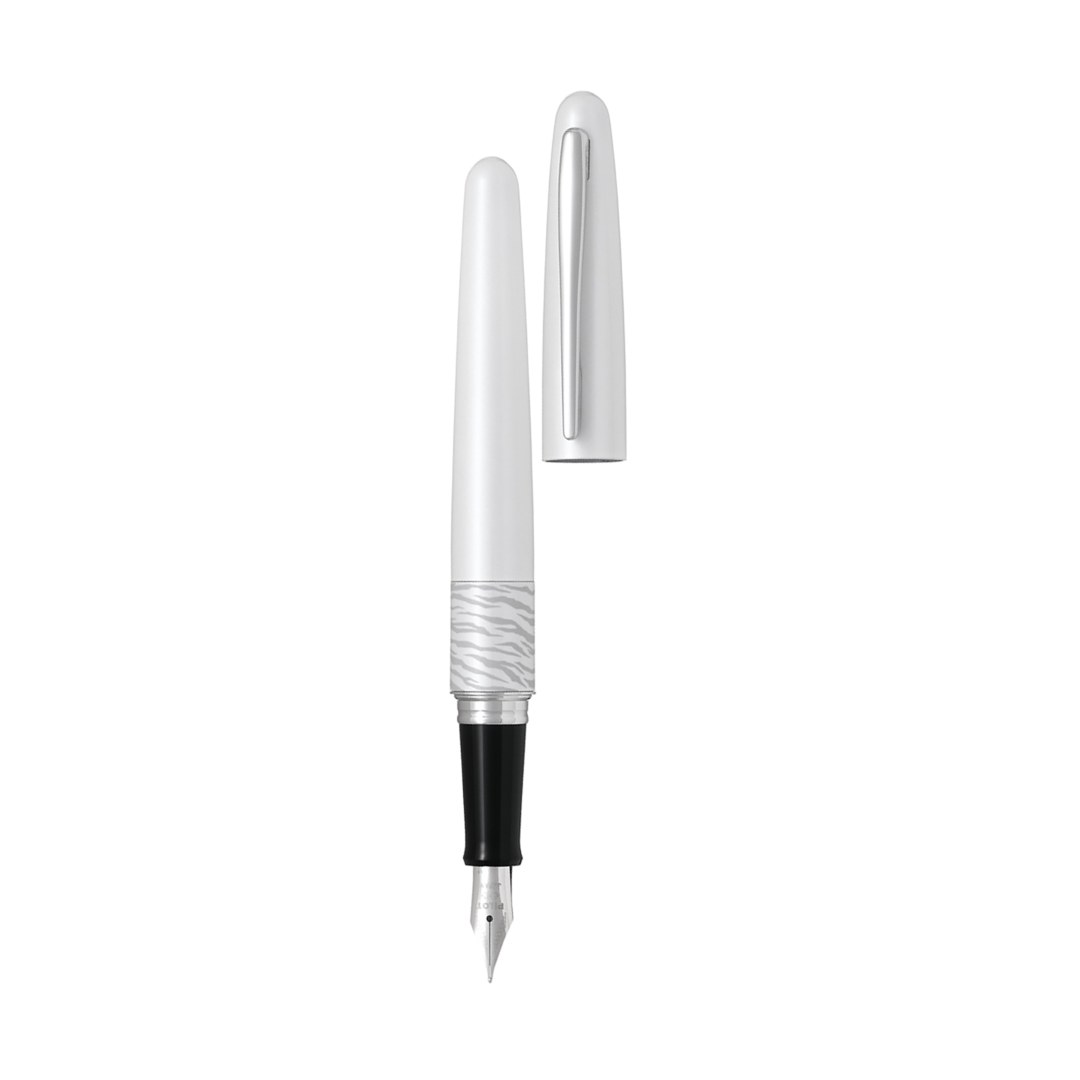 Pilot MR2 Animal Print White Tiger Fountain Pen