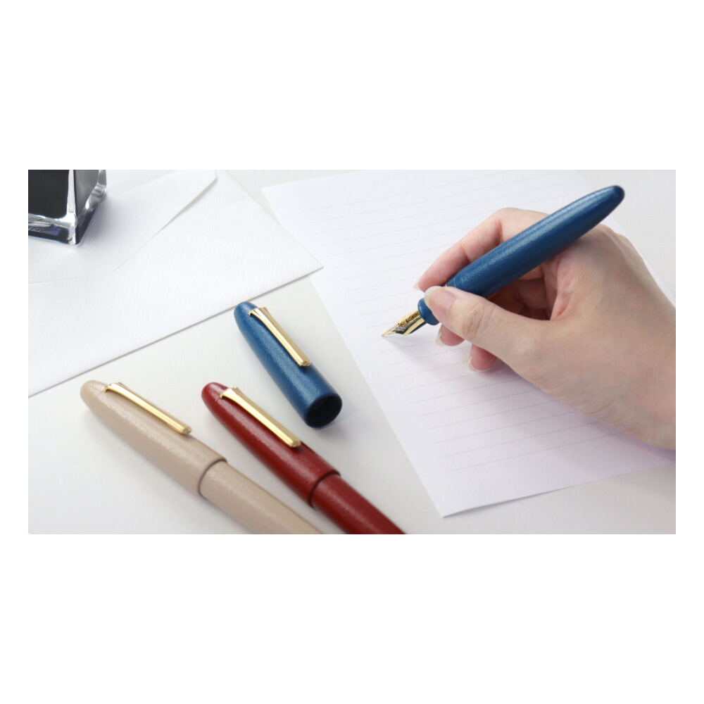 Sailor King of Pens Iro-miyabi 1st 'Fukaai' Blue Fountain Pen - Pencraft the boutique