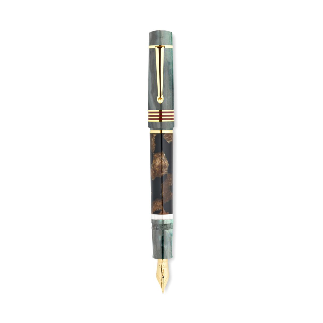 Delta Limited Edition Winter Stone Fountain Pen