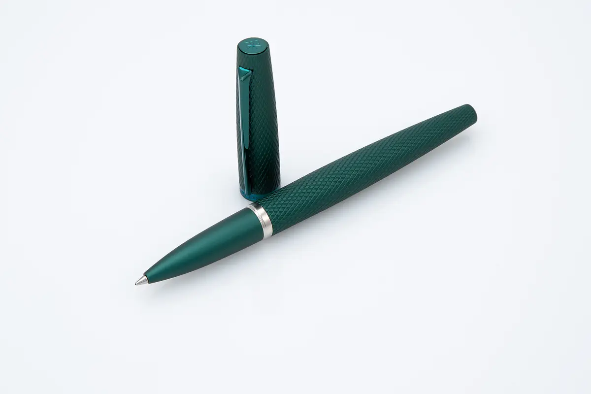 Diplomat Viper Green Guilloche Rollerball