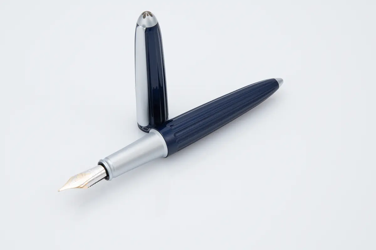 Diplomat Aero Midnight Blue Fountain Pen