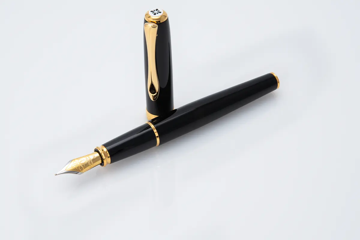 Diplomat Excellence A2 Black Gold Trim Fountain Pen - Pencraft the boutique