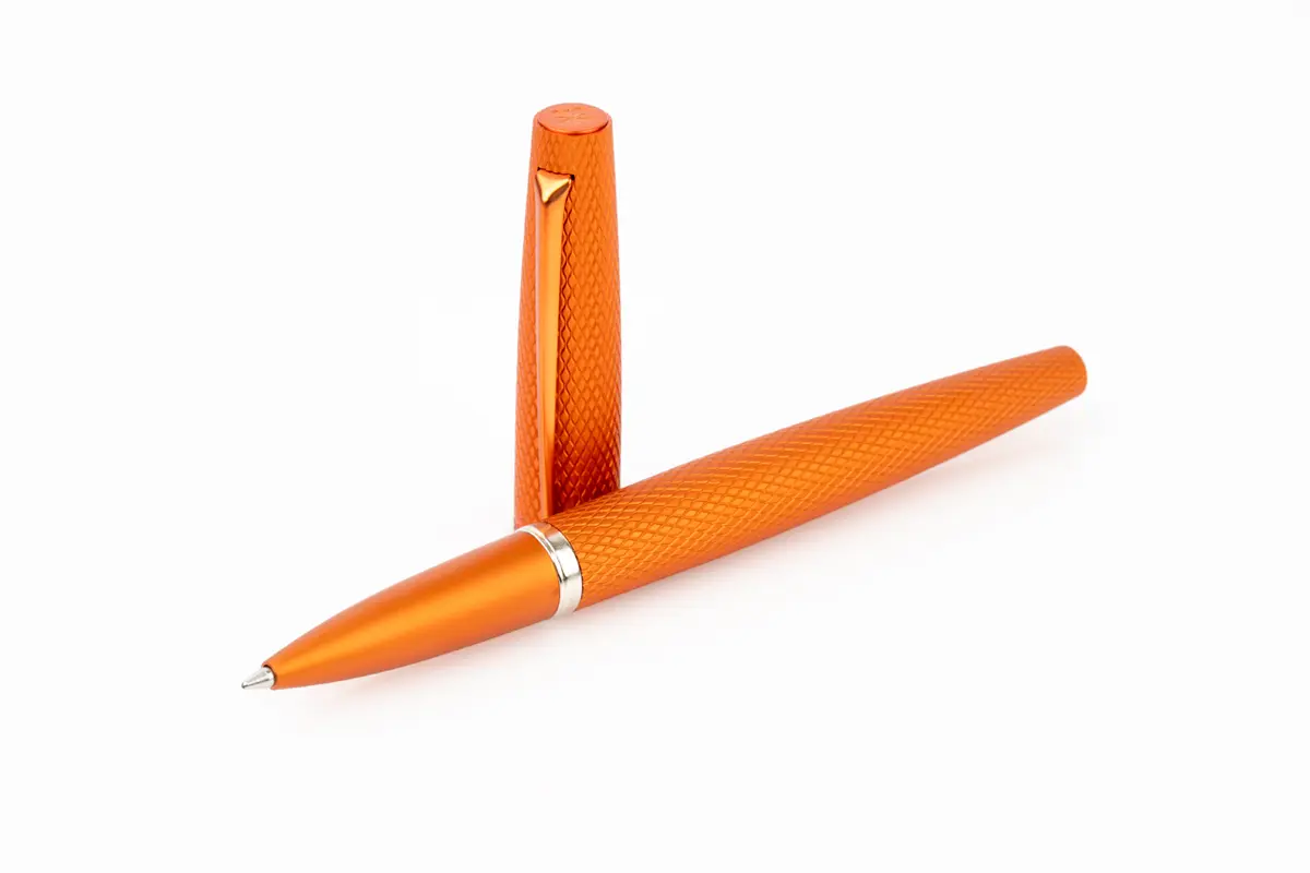 Diplomat Viper Orange Guilloche Rollerball