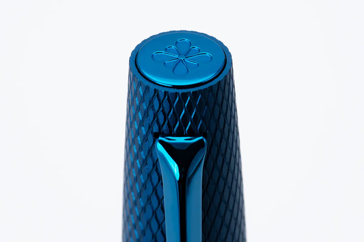 Diplomat Viper Blue Guilloche Fountain Pen F/M