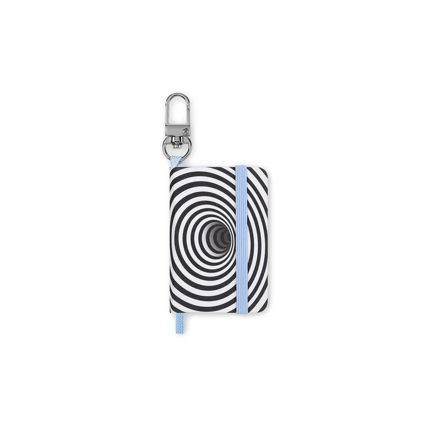 Moleskine Limited Edition Alice in Wonderland Mini Notebook Charm