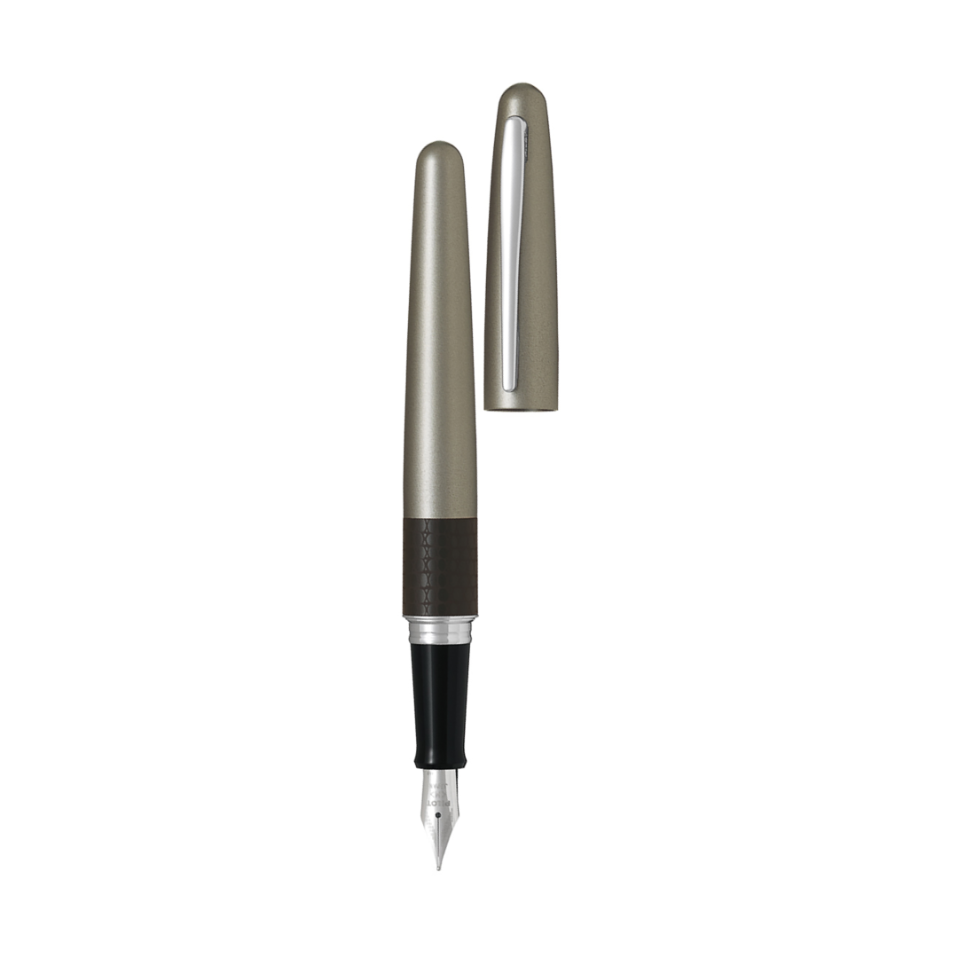 Pilot MR2 Animal Print Lizard Fountain Pen